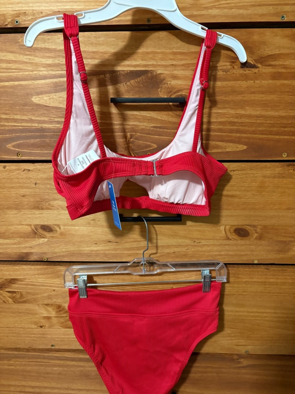 Cupshe Red Ribbed Cutout Bikini Set - Picture 2 of 3
